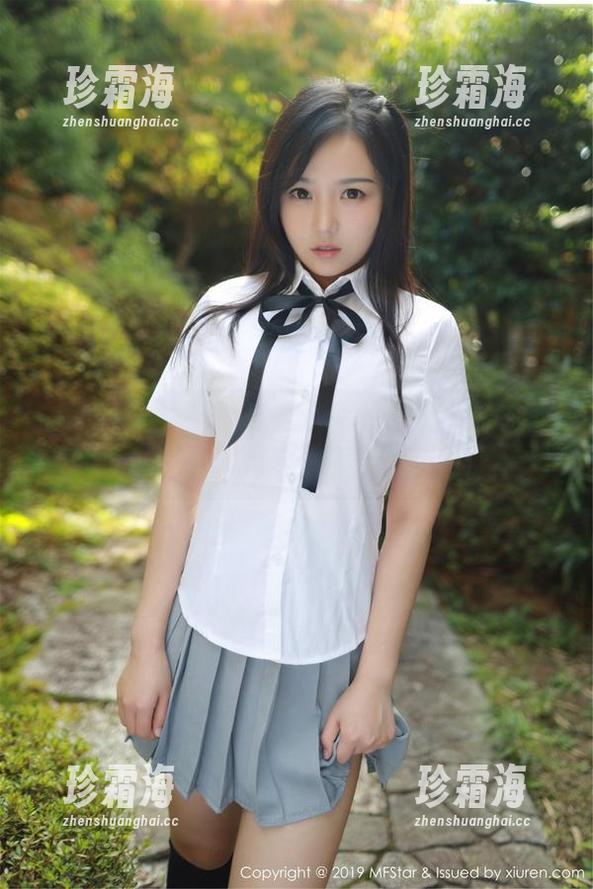 MFStar模范学院-桃香子 MFStar模范学院 - 桃香子全套图集闪亮登场:死库水不离身!