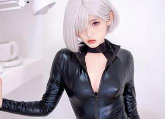 Messie Huang的博奇合集:难以言喻的混乱与美