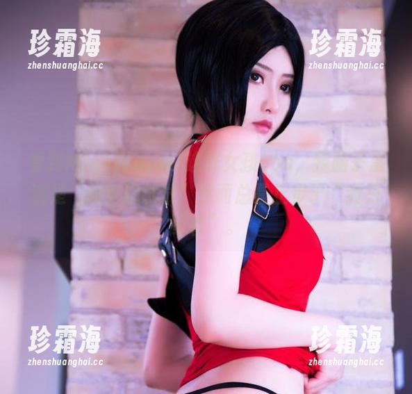 MissWarmJ 看到MissWarmJ这样女孩cos,我脑子里满是“我也想试试”然而总是止步于“我只配看”。