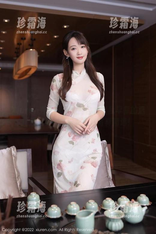 Xiuren秀人网 - 她的自拍比我早餐的选择还重要——盼盼已鸠写真精选！