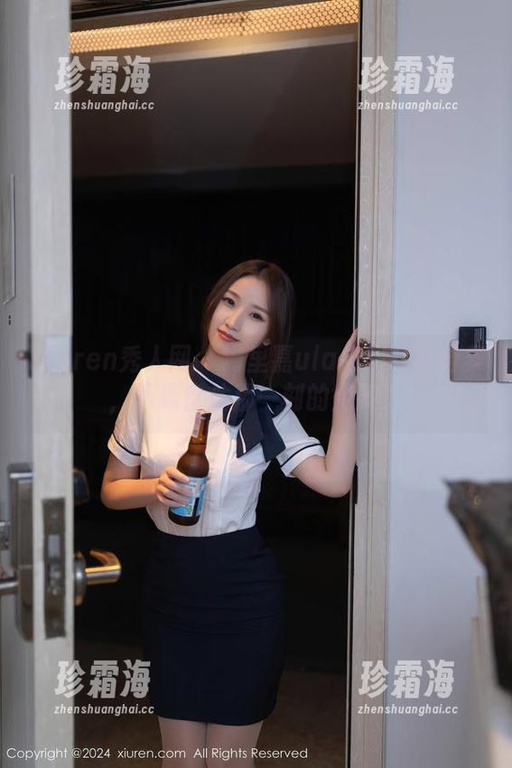 Xiuren秀人网-绮里嘉ula Xiuren秀人网 - 绮里嘉ula校园写真合集,下载留住那一刻的微风!
