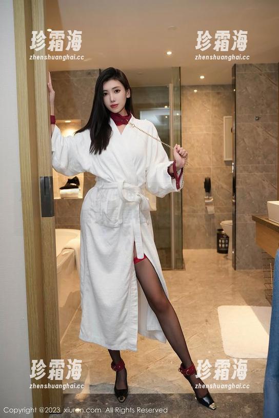 Xiuren秀人网-鱼子酱fish Xiuren秀人网 - 鱼子酱fish校服图集全套,突然感觉青春在召唤,心中一颤!
