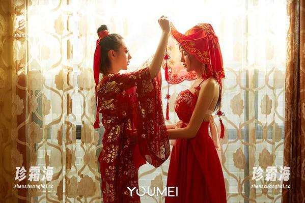 YouMi尤蜜荟-合法萝莉 YouMi尤蜜荟 - 精选写真,我在想,为什么合法萝莉的肉丝总让我想起绒毛玩偶?