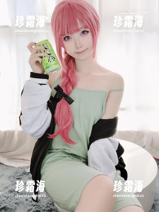 最新的asagiriai(爱ちゃん)会员订阅合集，像是打开了一瓶香醇的酒，余味让人回味无穷～