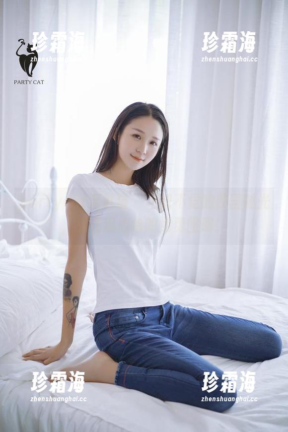 partycat轰趴猫-温心怡 partycat轰趴猫 - 不知不觉的校园时光,抓住温心怡的免费图册!