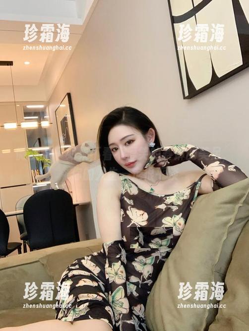 不爱笑的赛琳 微密圈 - 如果不看不爱笑的赛琳的美足,你的人生一定很平淡