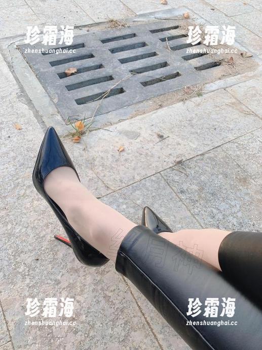 丝月神 微密圈 - 咖色筒袜+无圣光,丝月神的夜间写真让人眯眼
