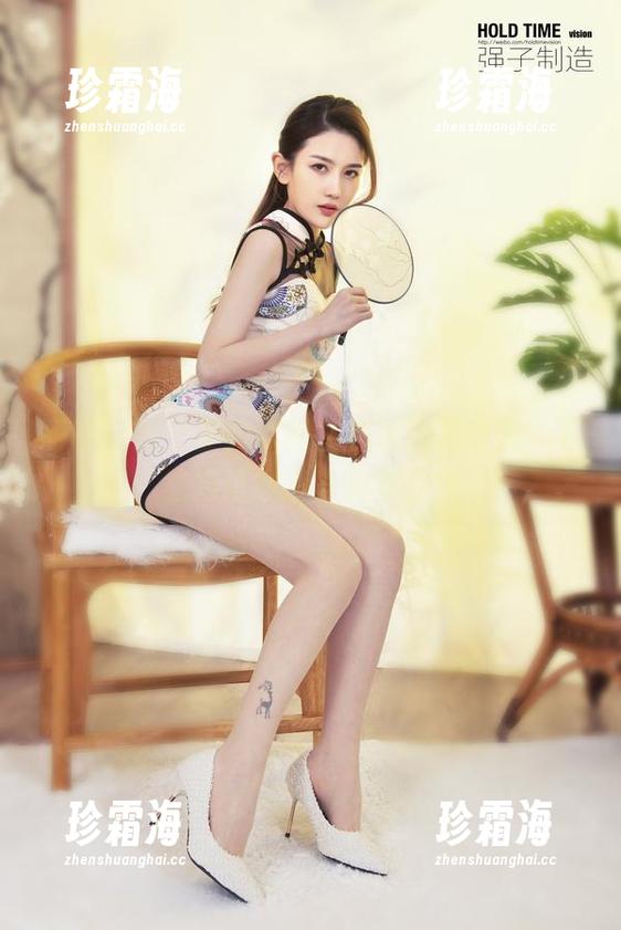 丽柜-文欣 丽柜 - 换个姿势欣赏文欣泳装写真集,下载后记得适当调节光线