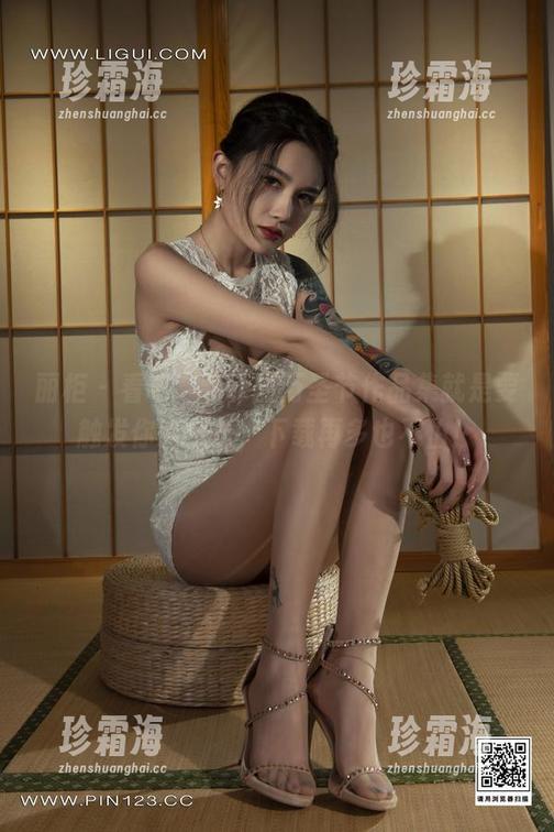丽柜 - 看吧，菲菲的万圣节作品集就是要触发你的想象，下载再多也不怕！