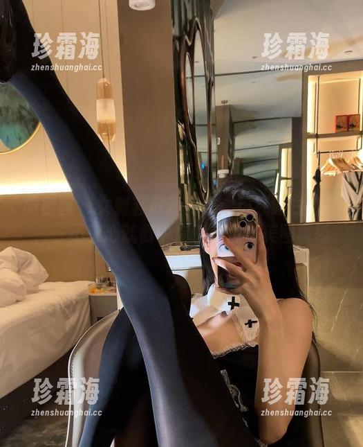 女刺客 微密圈 - 女刺客最新力作:粉红露白底袜,一不小心就戳中你的萌点!美图真香