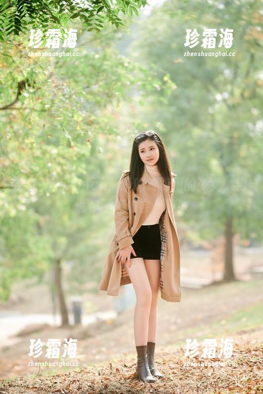 年年Nnian 分享年年Nnian:爱吃棒棒糖的少女,别说你不想偷尝一口!
