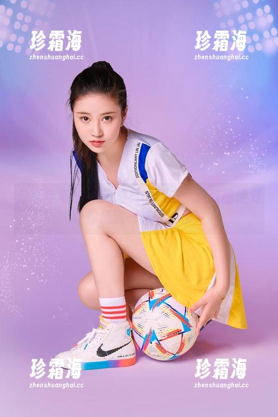 年年Nnian 分享年年Nnian油亮的动态:这套图绝对让你感到一阵阵快乐!