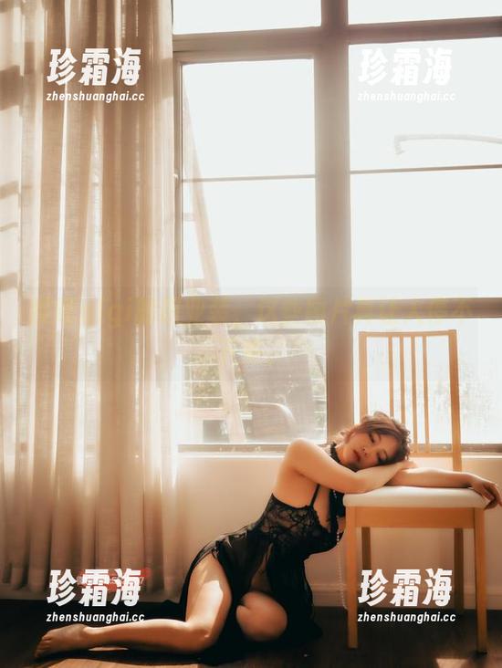 樱晚gigi 樱晚gigi的职业装,这些图片真让人停不下来。