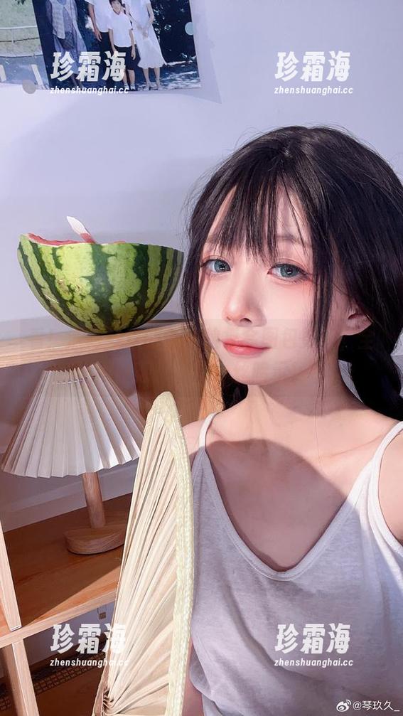 清青琴玖 看!清青琴玖的新中秋集会图包更新,全网最期待的那一丝暗示!
