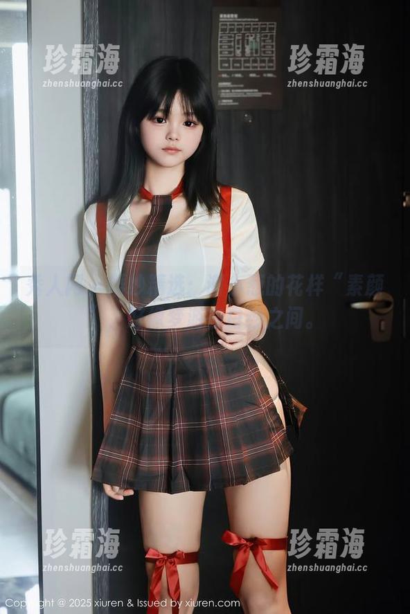 秀人网-谢小葱 秀人网 - 婚纱精选:谢小葱的花样“素颜”,好像梦游在白纱之间。