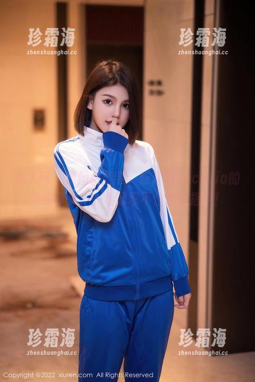 秀人网-陆萱萱cecillia 秀人网 - 原图拿到手,陆萱萱cecillia的美脚专属,一看就忍不住想涂指甲!
