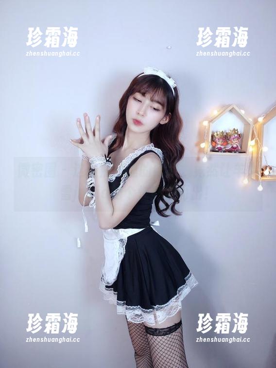 羊小雪juvia 微密圈 - 这组照片里的红裙,竟然让羊小雪juvia的个性脱颖而出!