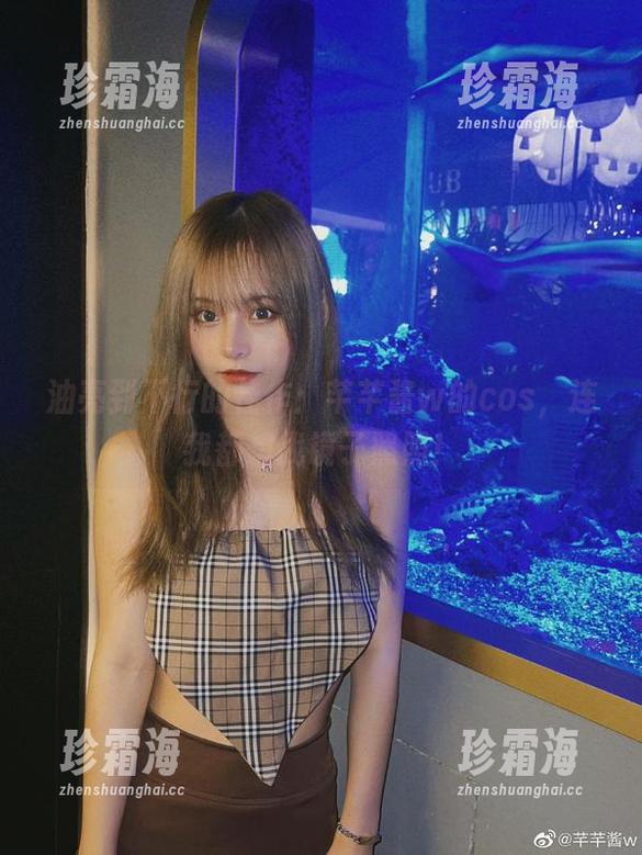 油亮到不行的佳作：芊芊酱w的cos，连我都想找镜子照照！