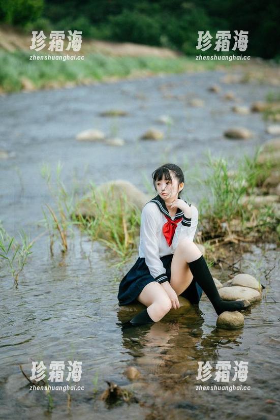 落落Raku 听说落落Raku护士又晒美图,下载的冲动又来了!