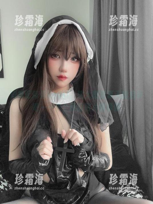 阿薰kaOri 短裤配阿薰kaOri,这大概是夏天的启示吧——来个原图图片镇镇静