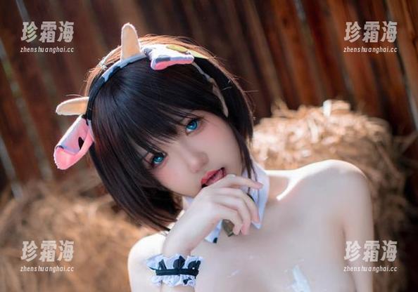 阿薰kaOri 阿薰kaOri教会我:露背毛衣不只是冬天的选择,快去网盘找找吧!