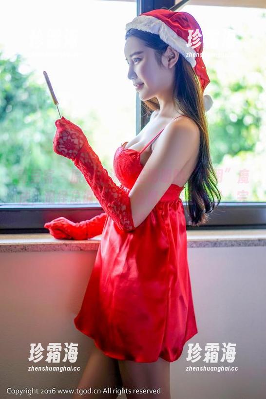 青豆客-王明明 青豆客 - 原图上演了王明明的“透明”魔法,难怪总说她的作品像是流动的梦,完全没在怕的样子!