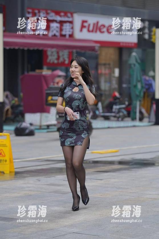 魔镜街拍 - 李楼楼的福利大放送：白色连衣裙，今天就收下这波写真福利吧